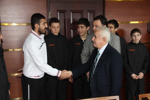 mavimercanyuzmevalilik