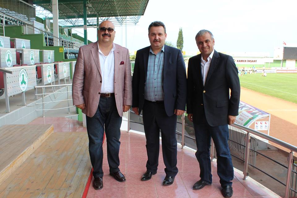 12077280_1049344488418744_1416102100_n