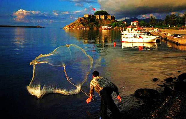 Alper Eryiğit’in Tirebolu’da çektiği fotoğraf birinci oldu