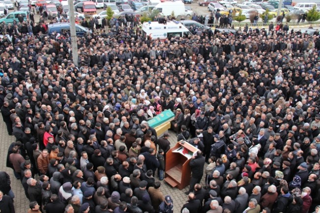 pirazizhasansenelcenazesi